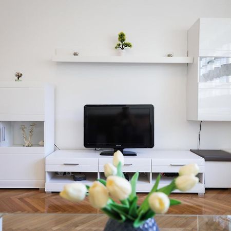 Apartmán Zara City Center Exteriér fotografie
